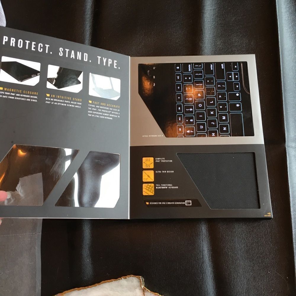 PROFOLIO WITH Backlit Keys for I PAD NWT - Picture 4 of 15